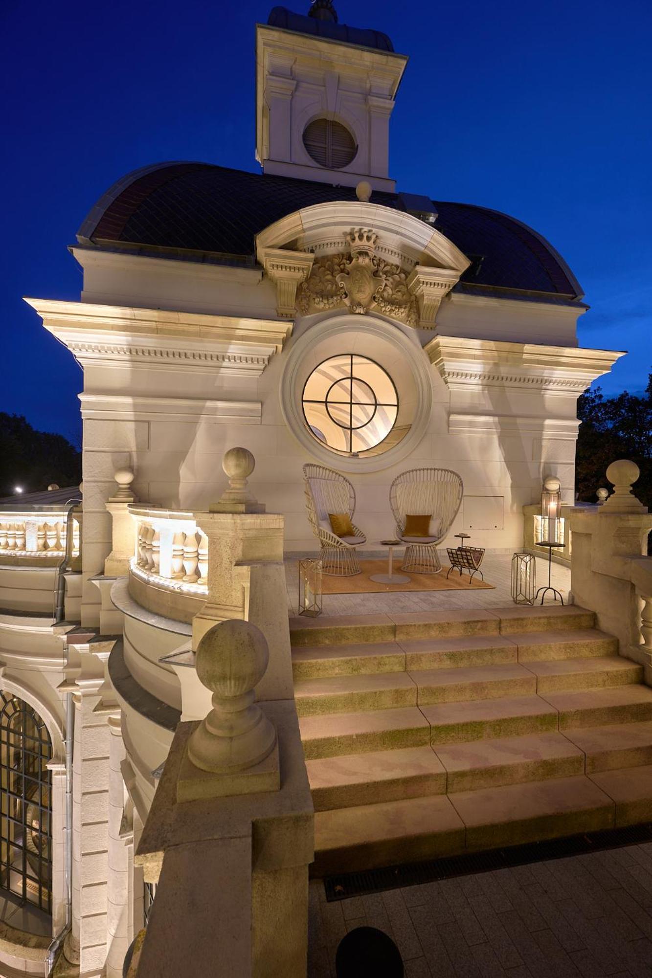Botaniq Castle Of Tura - Small Luxury Hotels Of The World Exterior foto